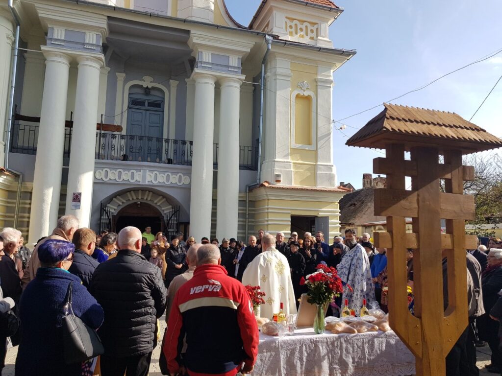 4 ani de la moartea preotului Mihai Sămărghițan: Slujbă de pomenire la Biserica dintre Brazi din Sibiu – Cerul, Codrul și Pârăul